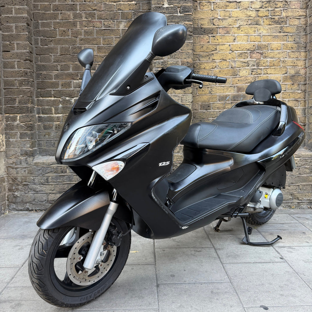 Piaggio XEvo 125