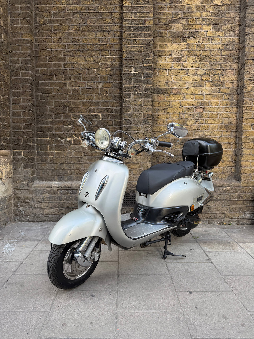 TAMORETTI 125